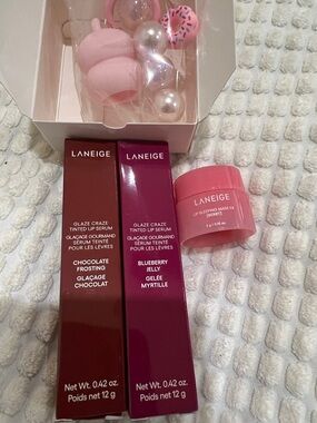 LANEIGE Lip Sleeping Mask & Donut Lip Serum Set